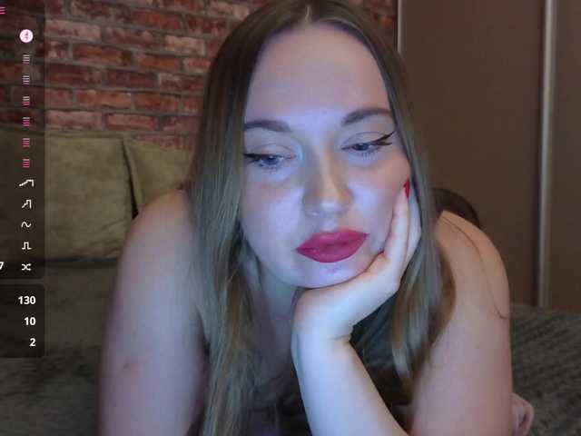 -A-L-I-C-E-'s BongaCams show and profile