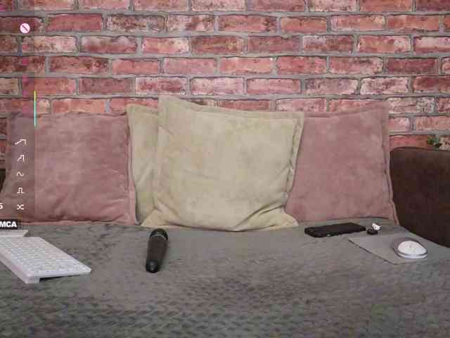 -A-L-I-C-E- Sex Cam Show