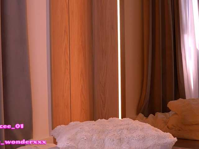 VanesaSimon's BongaCams show and profile