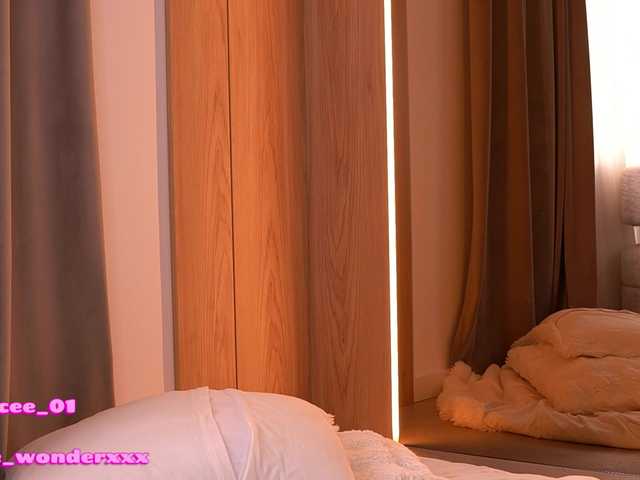 VanesaSimon's BongaCams show and profile