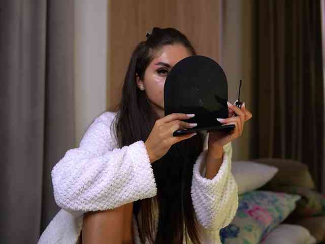 VanesaSimon webcam