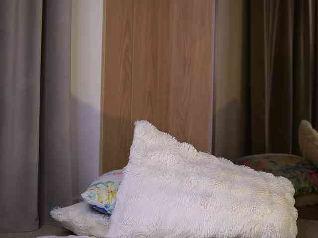 VanesaSimon webcam