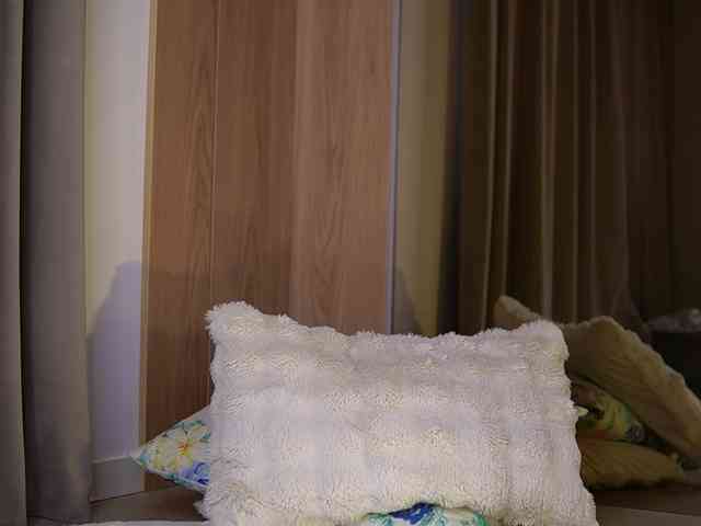 VanesaSimon webcam