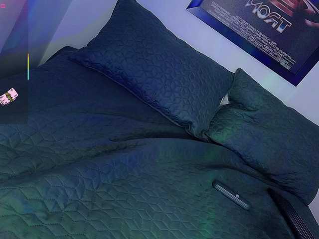 valkiriamoore live cam on BongaCams
