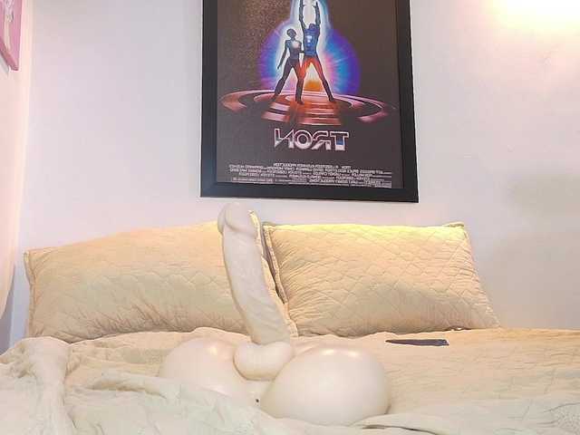 Preview of valkiriamoore