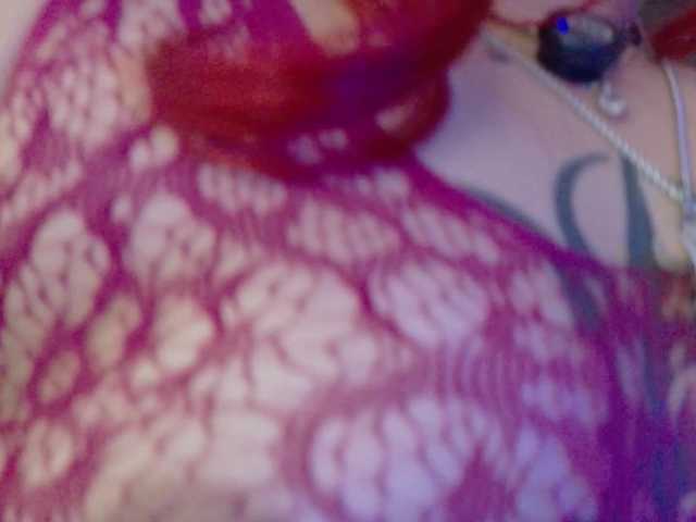 valkiriamoore live cam on BongaCams