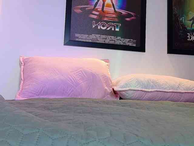 valkiriamoore webcam