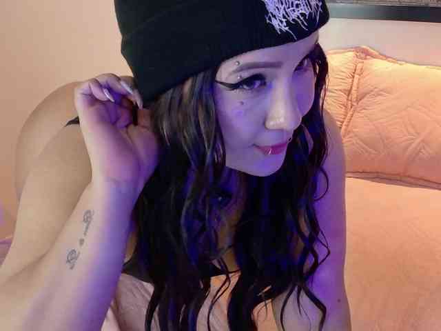 valkiriamoore webcam