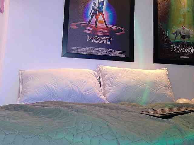 valkiriamoore webcam