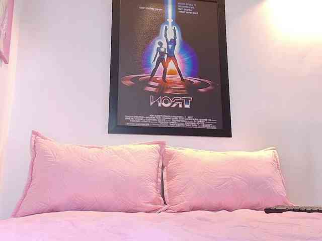 valkiriamoore webcam