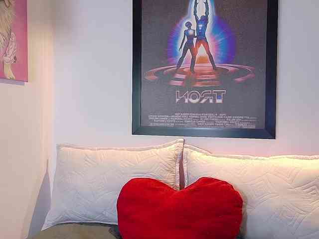 valkiriamoore webcam