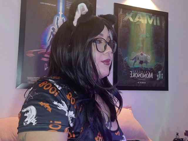 valkiriamoore webcam