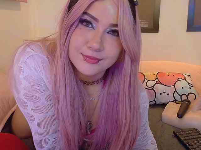 valkiriamoore Live Webcam on BongaCams