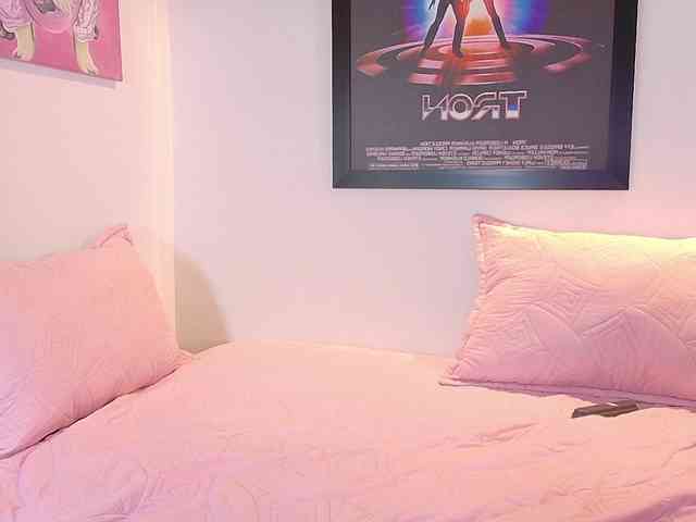 valkiriamoore webcam