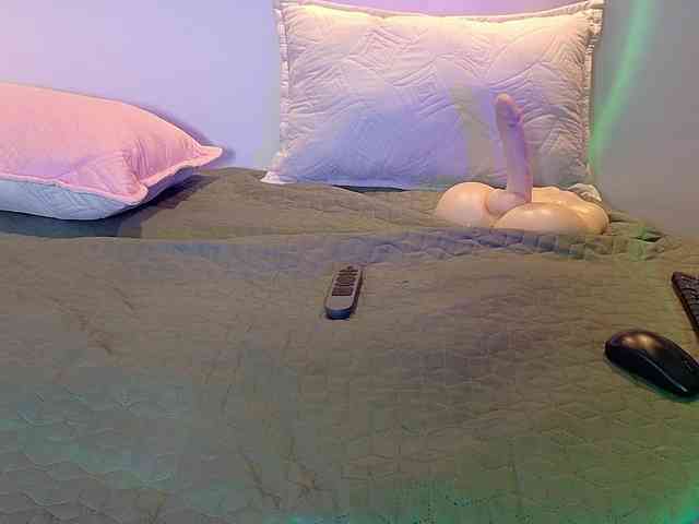 valkiriamoore webcam