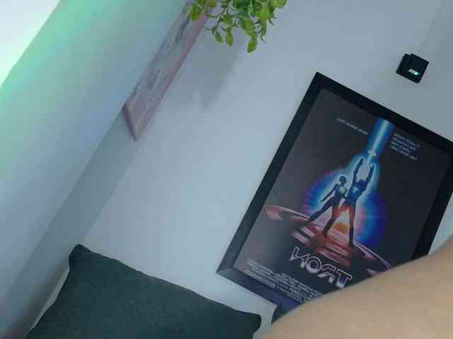 valkiriamoore webcam