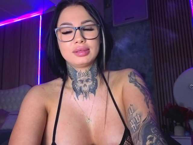 AngellBlackX live cam on BongaCams