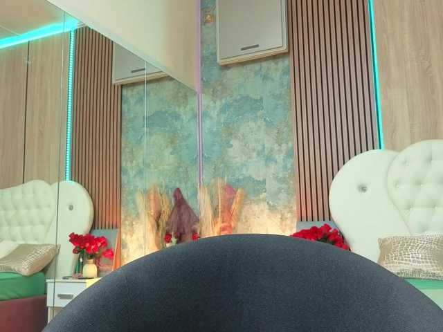 AngellBlackX live webcam show