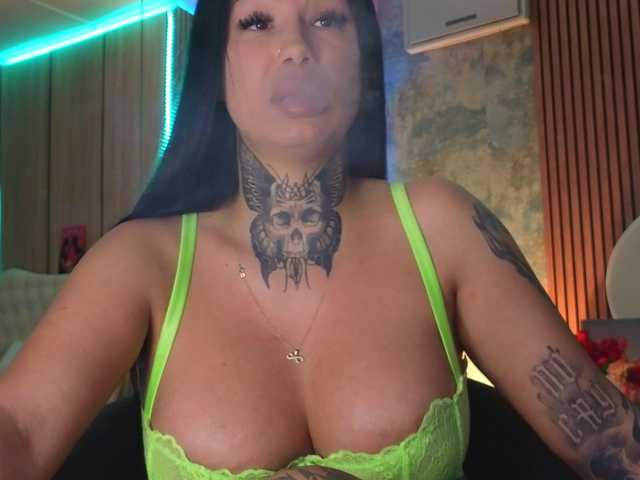 AngellBlackX live cam on BongaCams