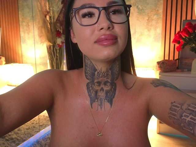 AngellBlackX live cam on BongaCams