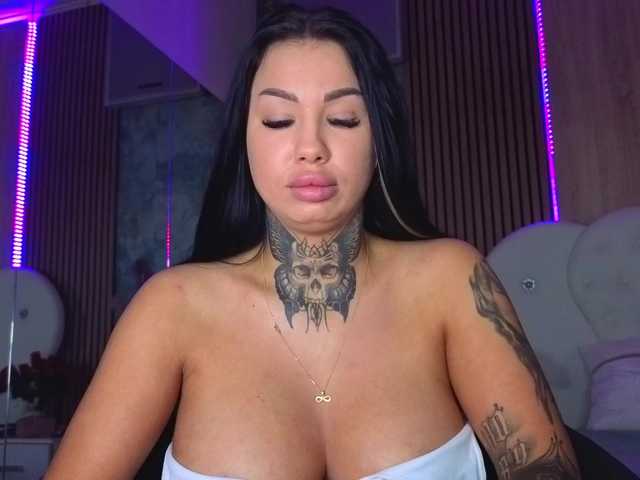 AngellBlackX live cam on BongaCams