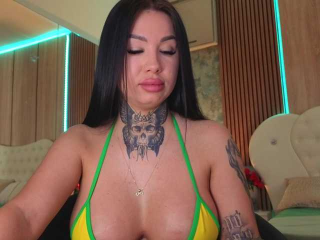 AngellBlackX live webcam show