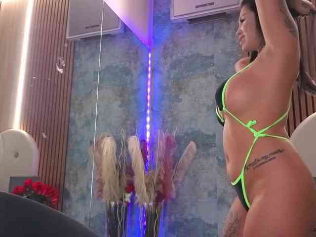AngellBlackX Live Webcam on BongaCams
