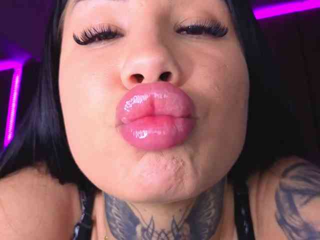 AngellBlackX webcam