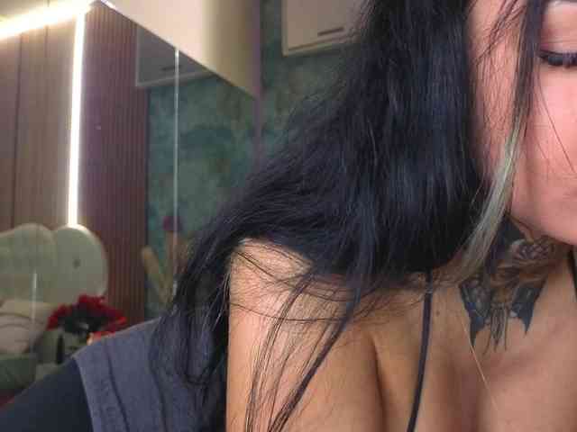 AngellBlackX webcam