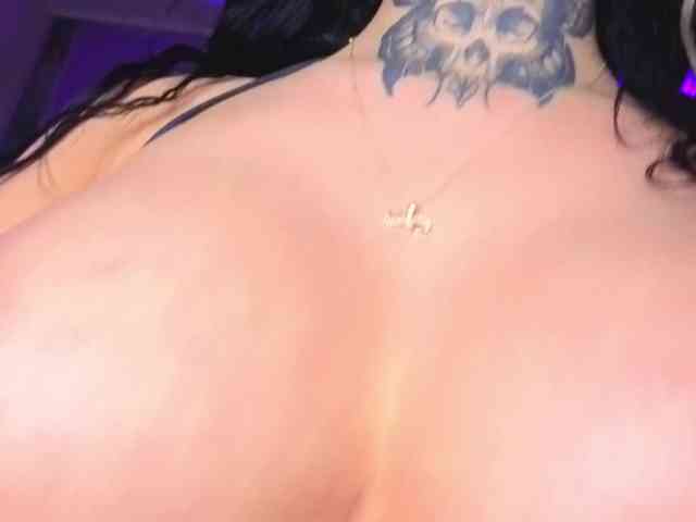 AngellBlackX webcam