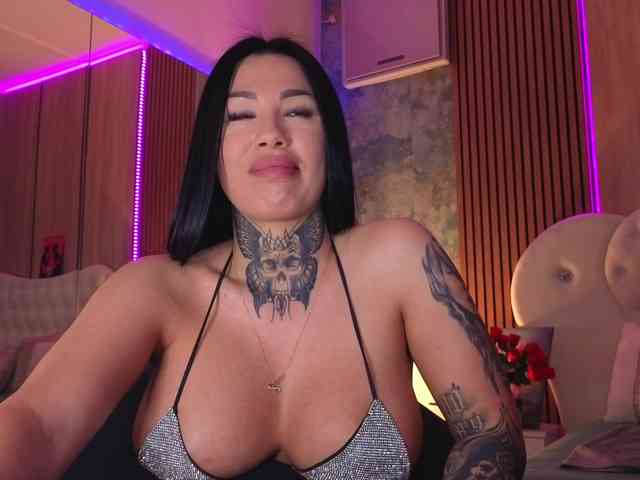 AngellBlackX Live Webcam on BongaCams
