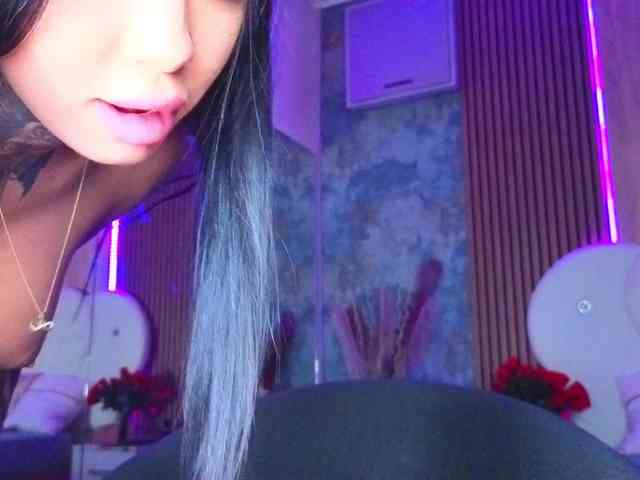 AngellBlackX Live Webcam on BongaCams