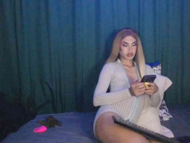 AuroraGoddess Sex Cam Show