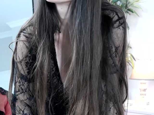 MiriamFoxx's BongaCams show and profile