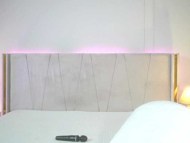 MiriamFoxx live webcam show