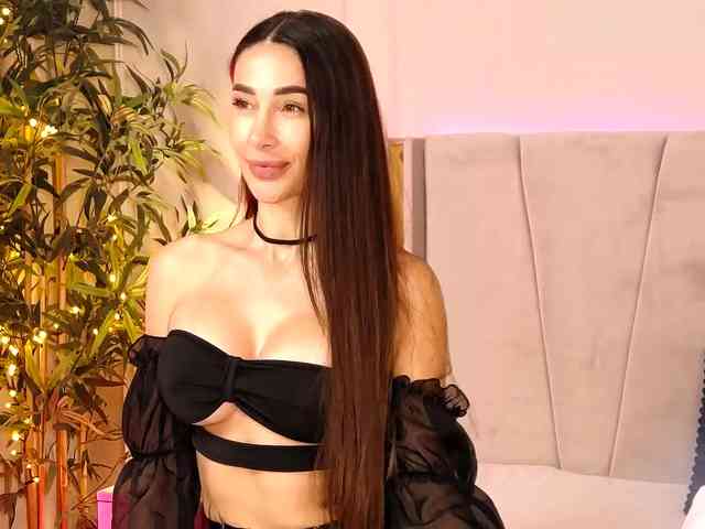 MiriamFoxx webcam