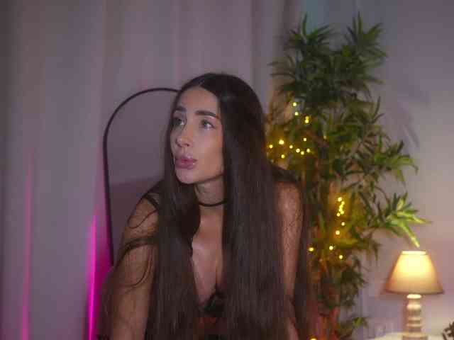 MiriamFoxx webcam