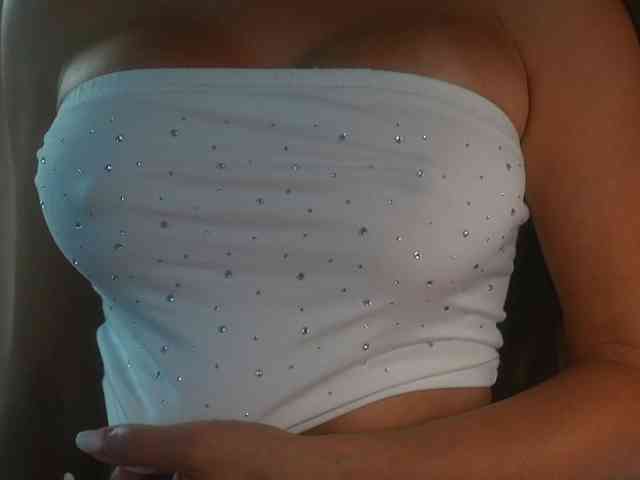MiriamFoxx webcam