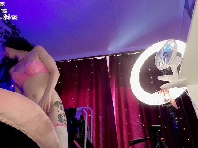 MariiaMilk live cam on BongaCams