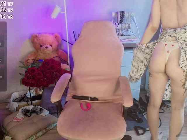 MariiaMil webcam