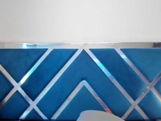tiffanymiller1 live cam on BongaCams