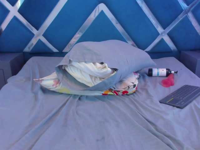 tiffanymiller1 live cam on BongaCams