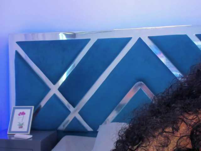 tiffanymiller1 live cam on BongaCams