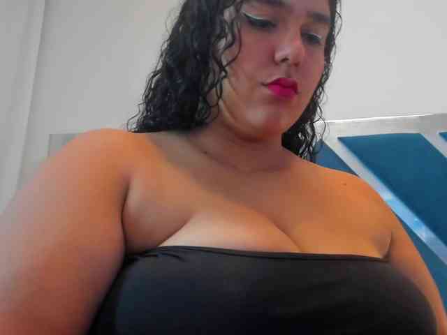 tiffanymiller1 webcam