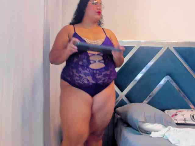 tiffanymiller1 webcam