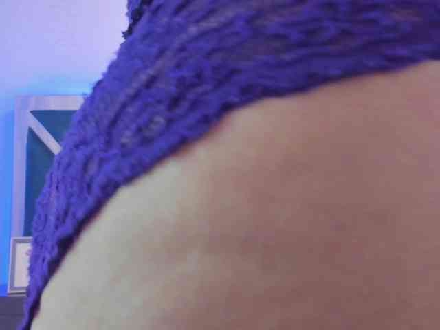 tiffanymiller1 webcam