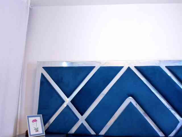 tiffanymiller1 webcam