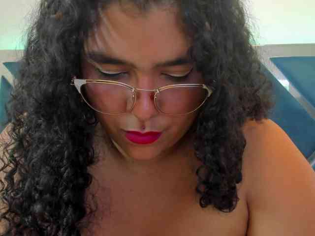tiffanymiller1 webcam