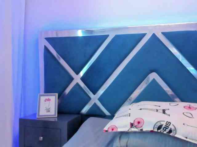 tiffanymiller1 webcam
