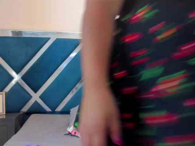 tiffanymiller1 webcam